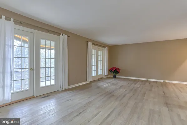 $2,500 | 1127 Wicklow Court, Hummelstown, PA 17036