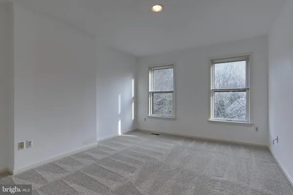 $2,500 | 1127 Wicklow Court, Hummelstown, PA 17036