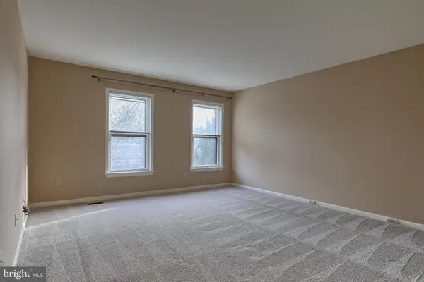 $2,500 | 1127 Wicklow Court, Hummelstown, PA 17036