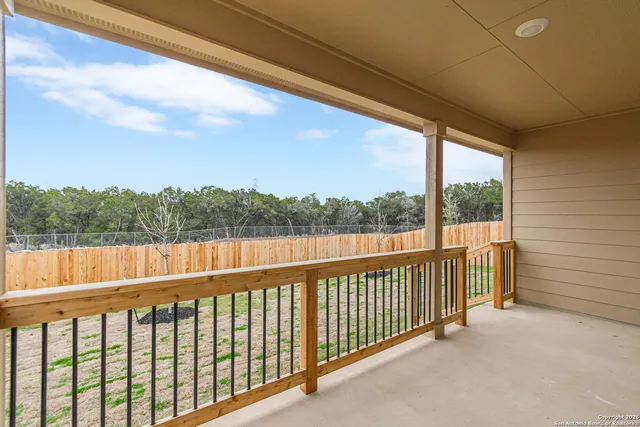 $2,350 | 21063 Gravel Keep, San Antonio, TX 78266