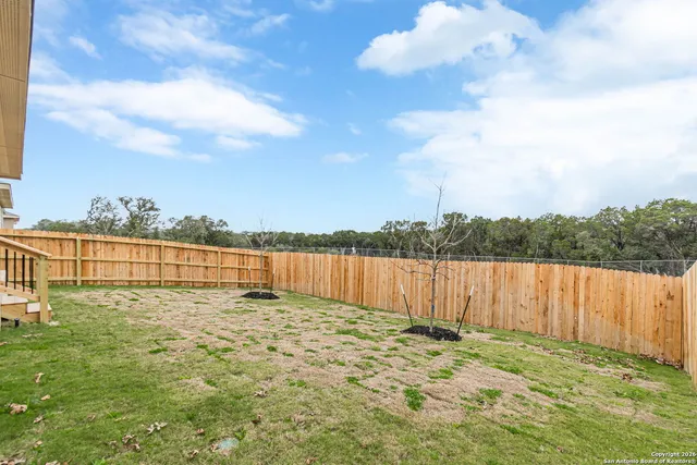 $2,350 | 21063 Gravel Keep, San Antonio, TX 78266