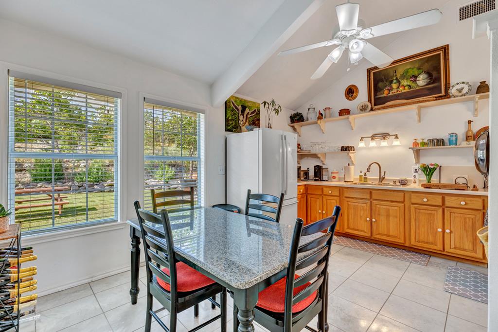 194 Kidwell Road, Unit 2 3 London, TX 76854 - Photo 12 of 41 Gallery Image 12