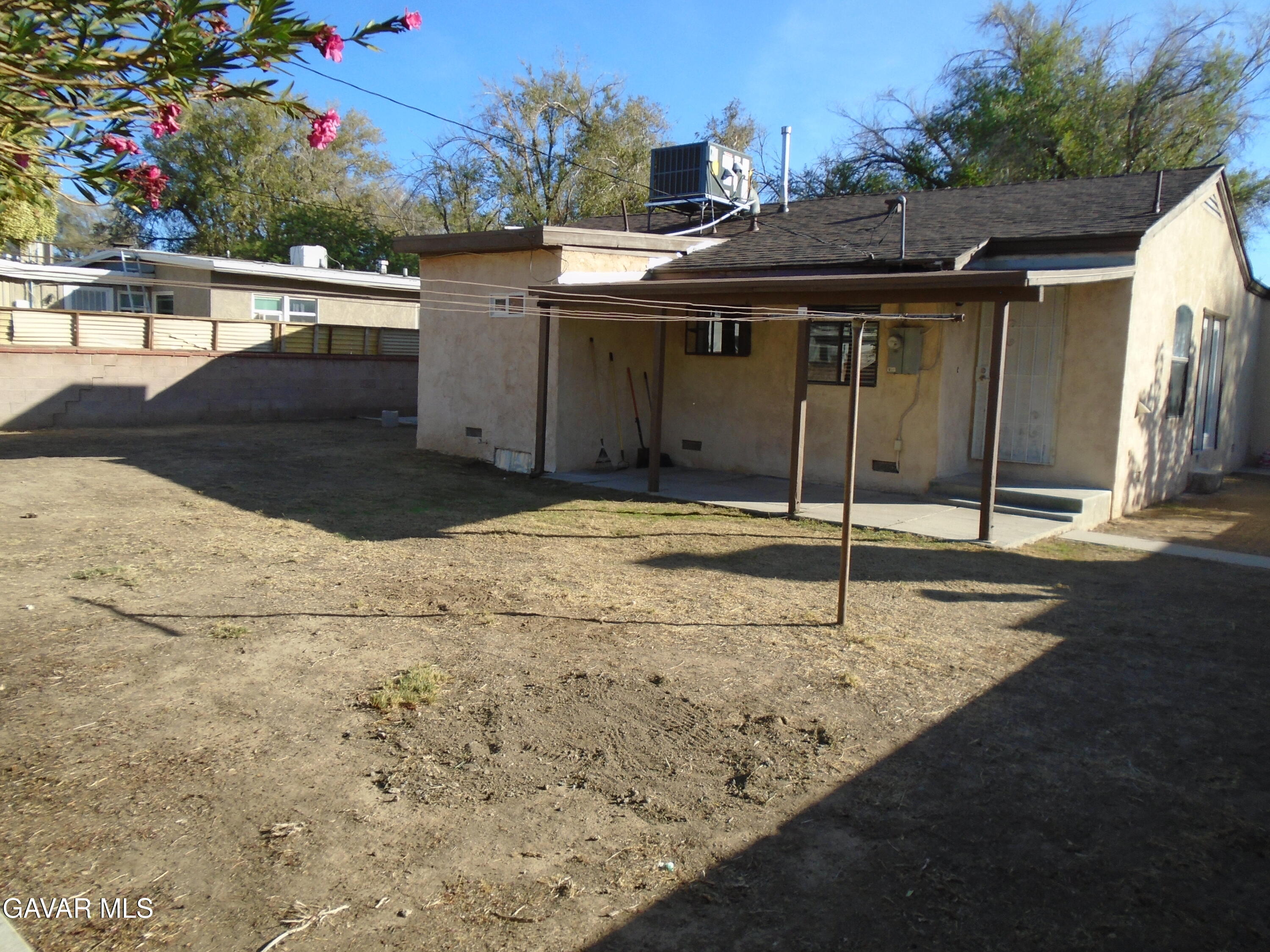 1423 Jenner Street Lancaster, CA 93534 - Photo 24 of 25 DSC04817