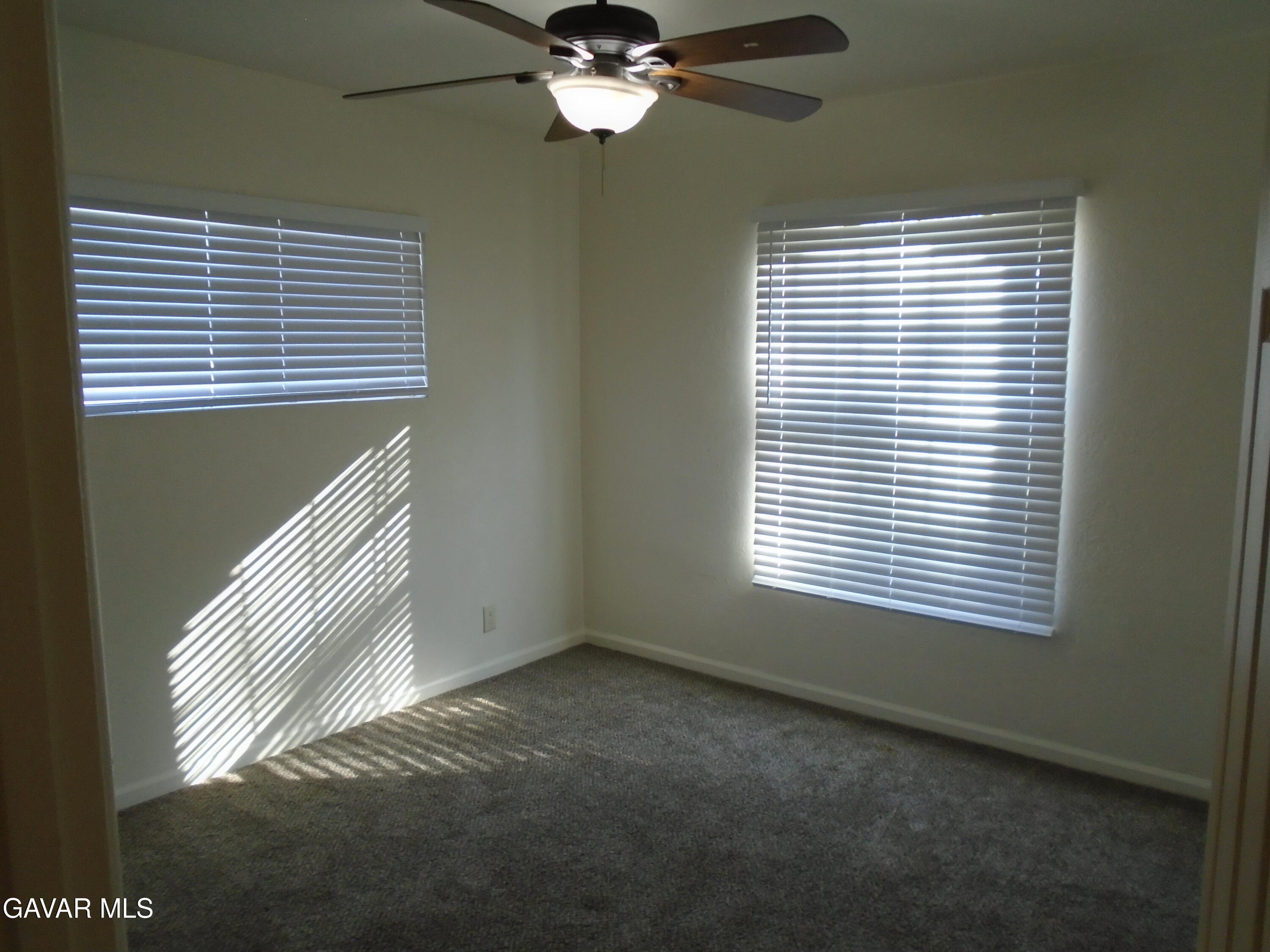 1423 Jenner Street Lancaster, CA 93534 - Photo 10 of 25 DSC04798