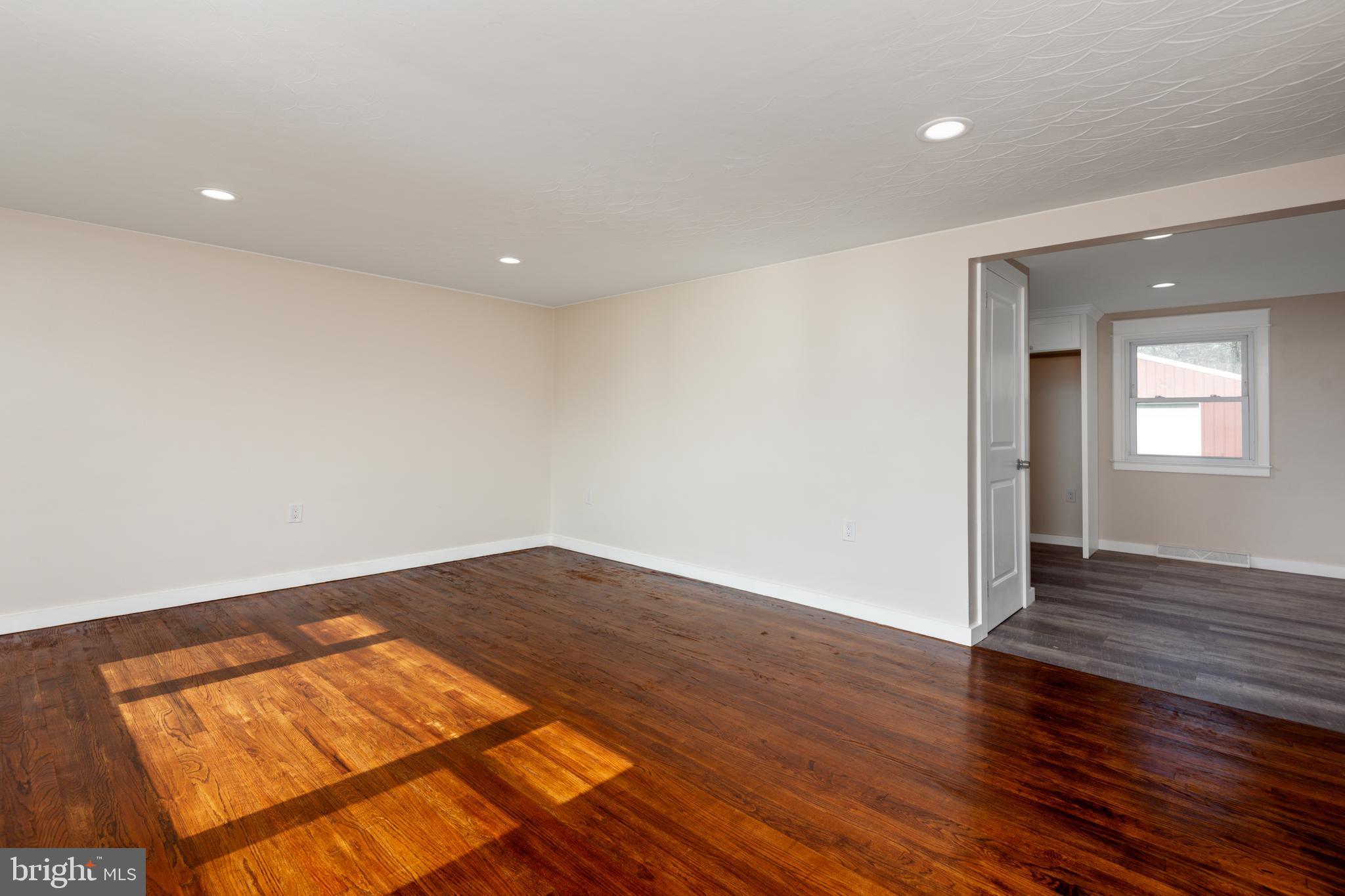 604 Piketown Road Harrisburg, PA 17112 - Photo 13 of 28 Gallery Image 13