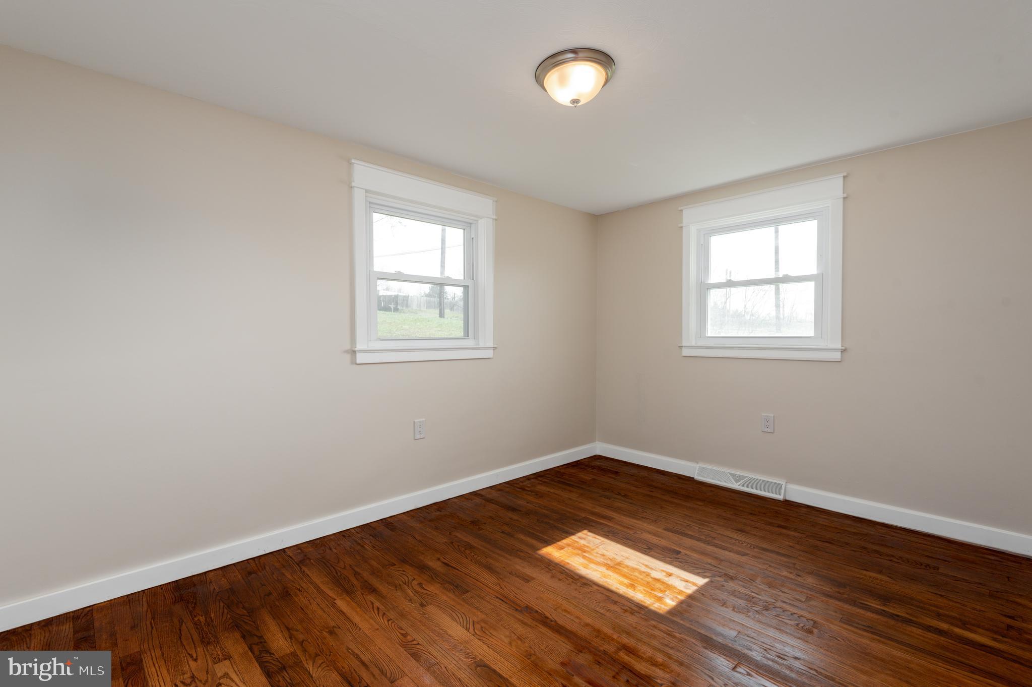 604 Piketown Road Harrisburg, PA 17112 - Photo 17 of 28 Gallery Image 17