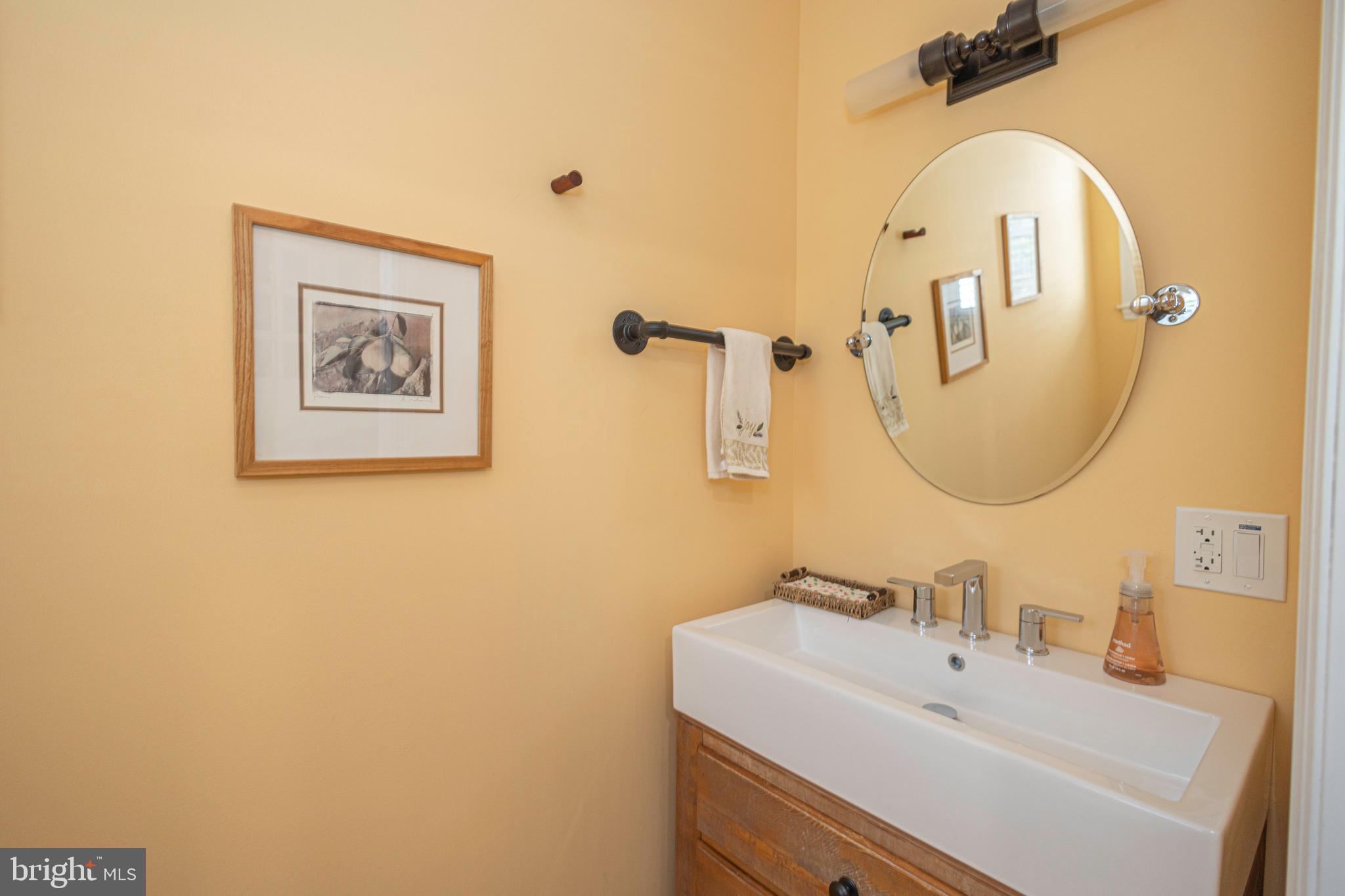 7 Colonial Ridge Drive Yardley, PA 19067 - Photo 32 of 68 1/2 Bath on Main Floor