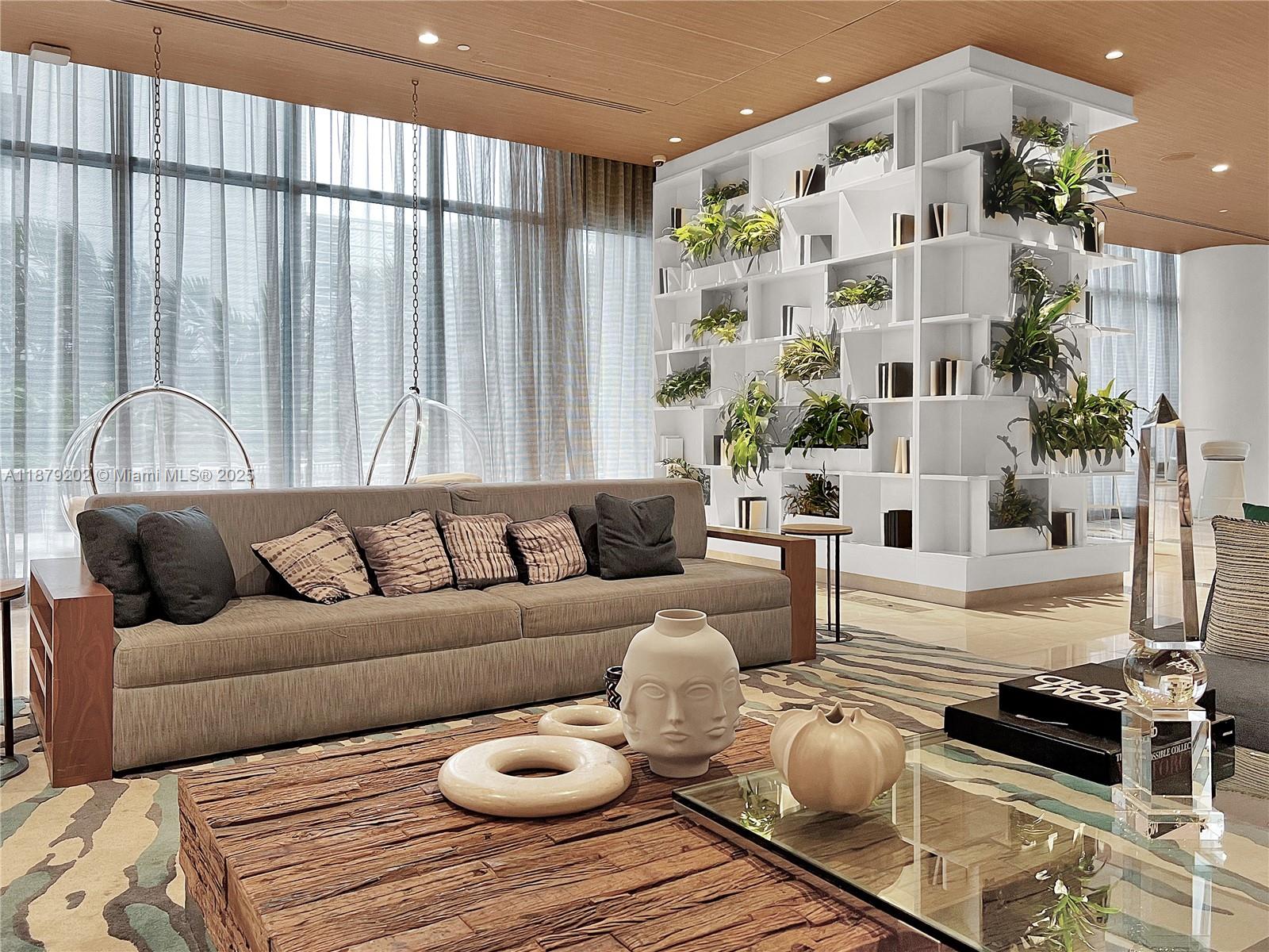 55 Southwest 9th Street, Unit 4001 Miami, FL 33130 - Photo 31 of 34