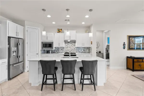 $649,900 | 20075 Tavernier Drive, Estero, FL 33928