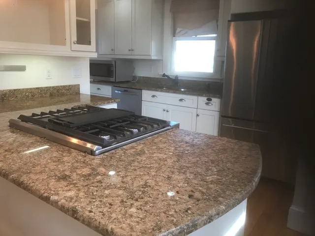 $4,000 | 4 Phillips Road, Nahant, MA 01908