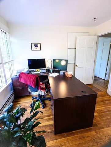 $4,000 | 4 Phillips Road, Nahant, MA 01908