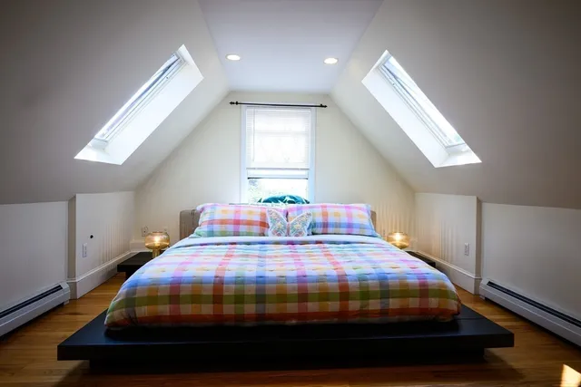 $4,000 | 4 Phillips Road, Nahant, MA 01908