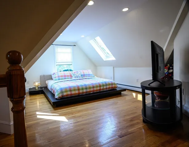 $4,000 | 4 Phillips Road, Nahant, MA 01908