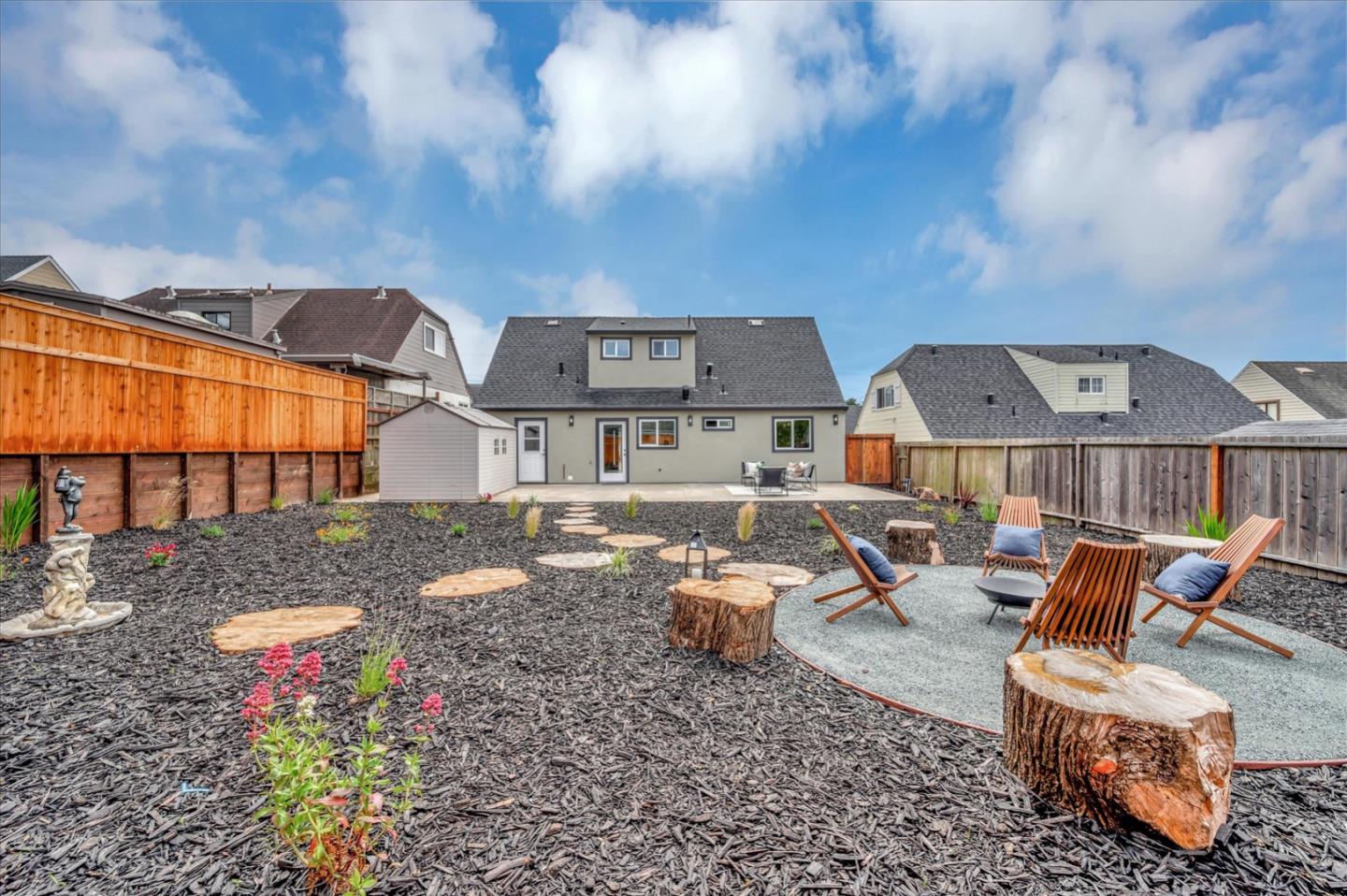 467 Glasgow Drive Pacifica, CA 94044 - Photo 46 of 47 swimming pool view with a seating space