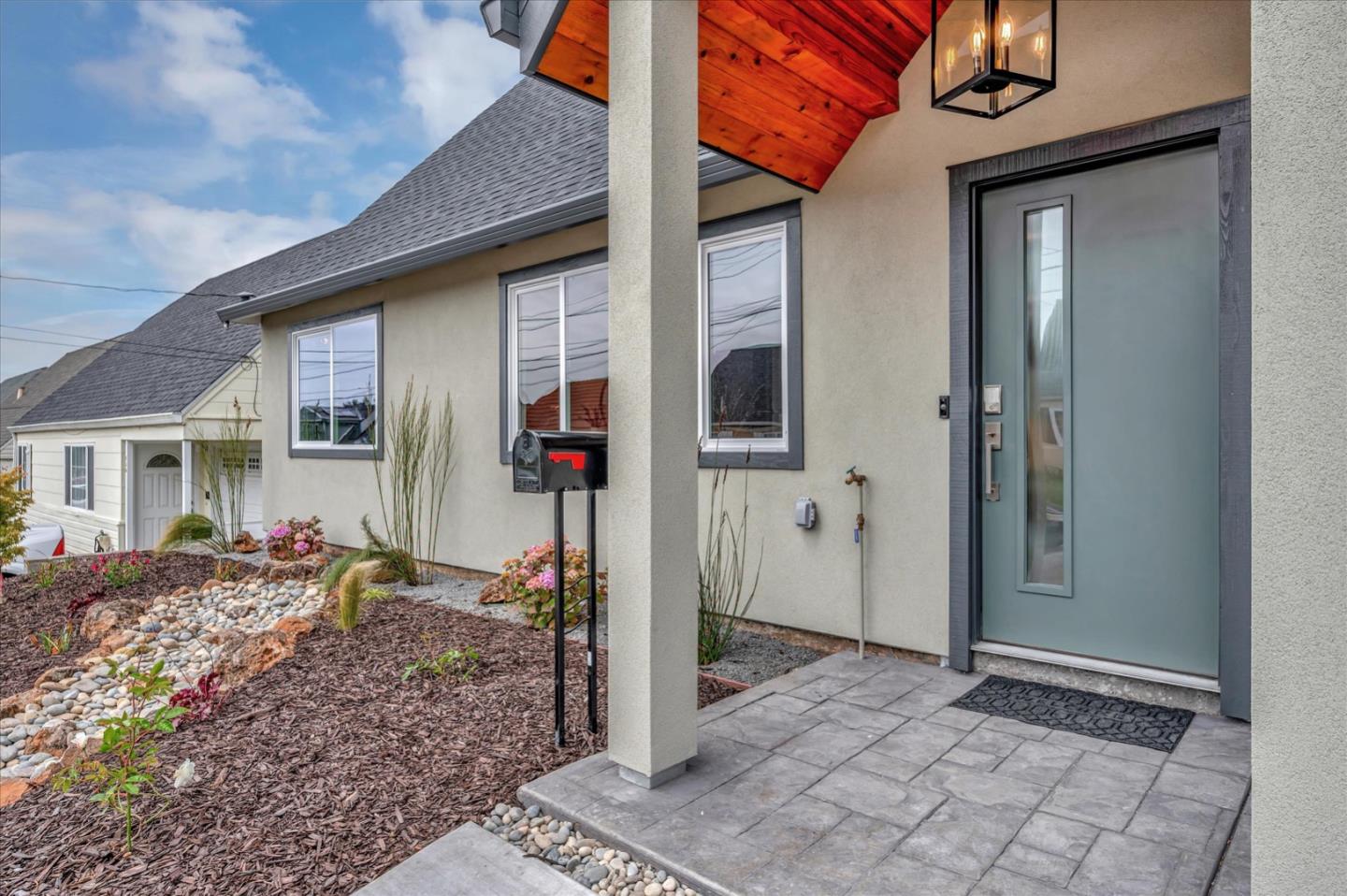 467 Glasgow Drive Pacifica, CA 94044 - Photo 5 of 47 a view of a house with a yard
