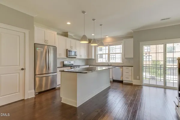 $2,095 | 208 Asher Springs Circle, Fuquay-Varina, NC 27526