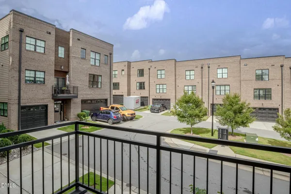 $2,095 | 208 Asher Springs Circle, Fuquay-Varina, NC 27526