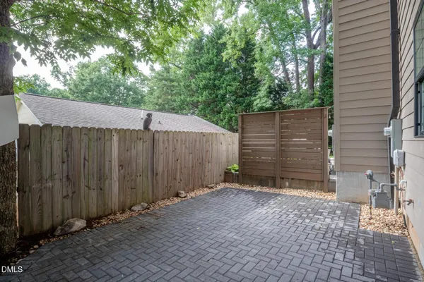$2,095 | 208 Asher Springs Circle, Fuquay-Varina, NC 27526