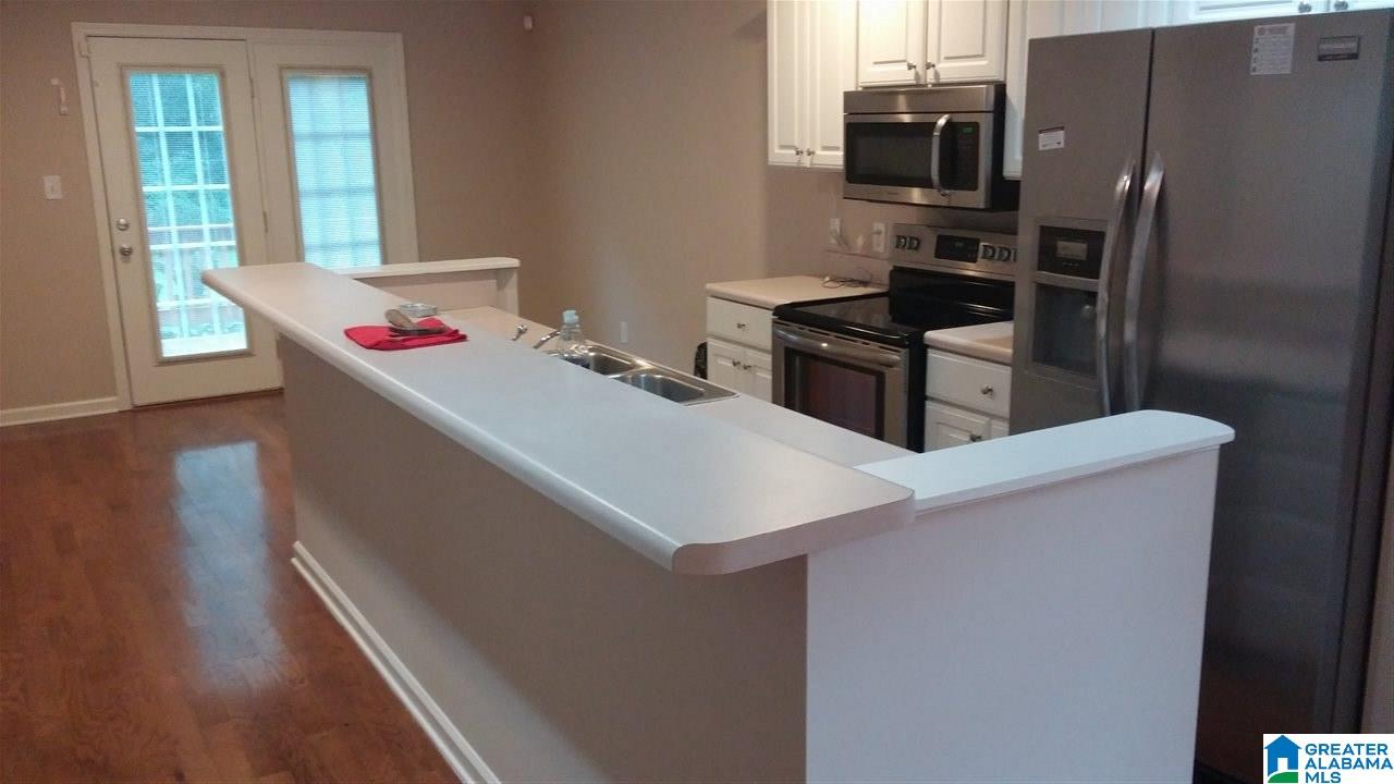 1008 West Walnut Street Sylacauga, AL 35150 - Photo 5 of 15