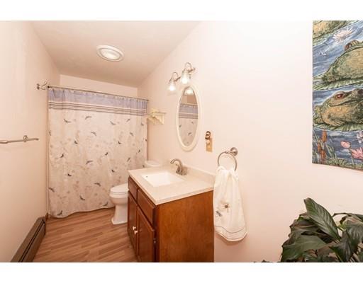 411 Snipatuit Road Rochester, MA 02770 - Photo 15 of 28
