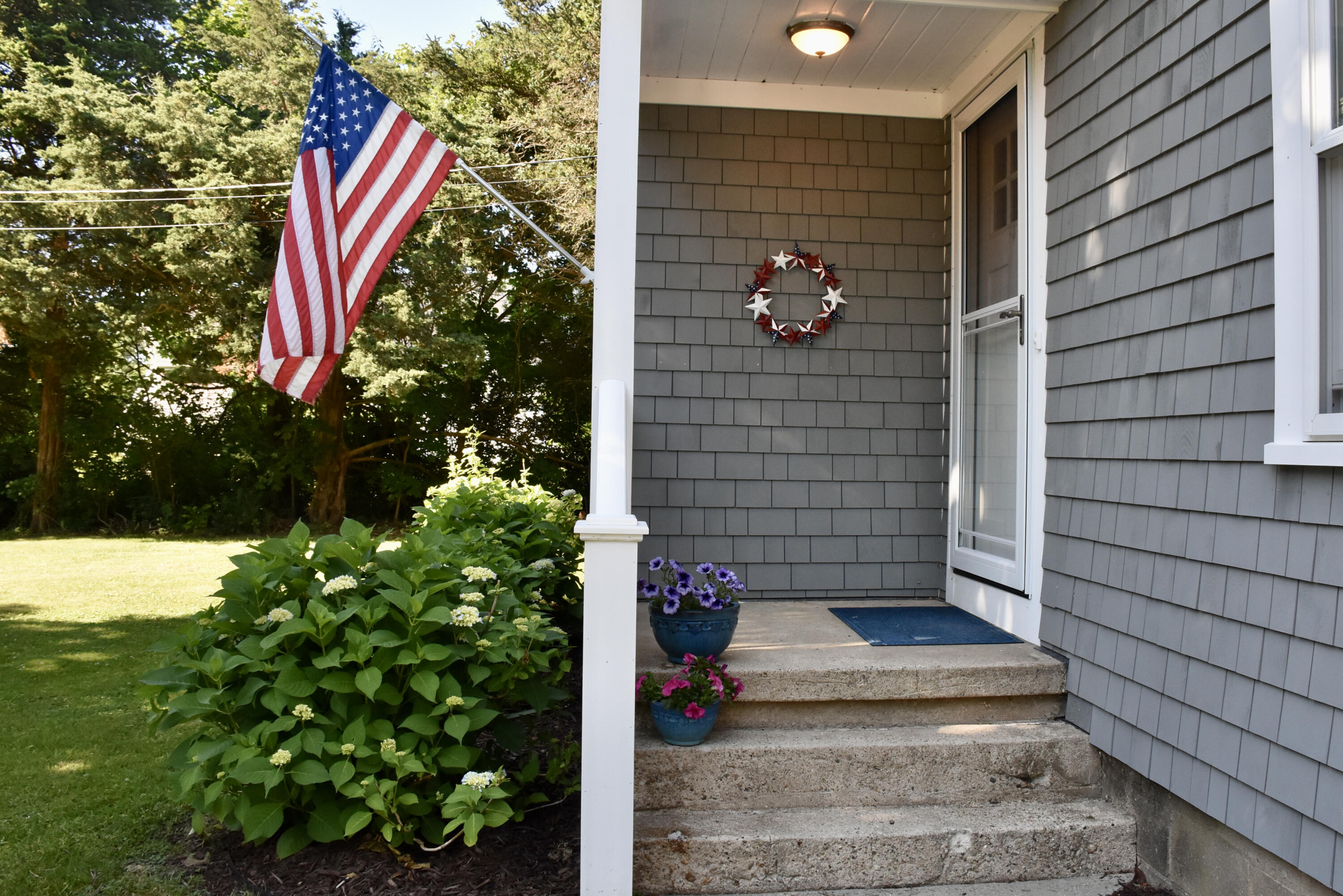 15 Swift Road Sagamore Beach, MA 02562 - Photo 3 of 29