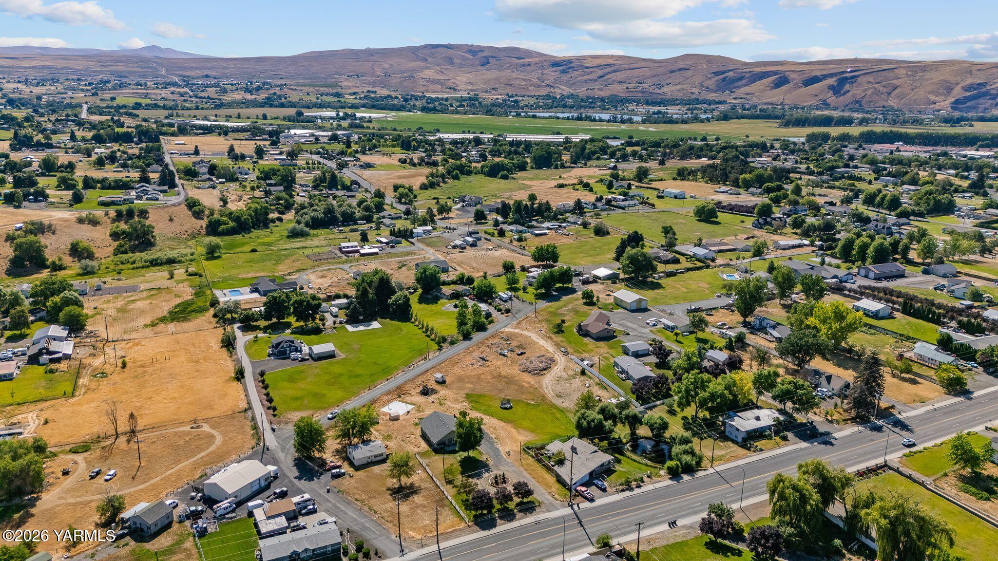 1761 Selah Loop Road Selah, WA 98942 - Photo 34 of 37 1761 Selah Loop Rd Aerials-5