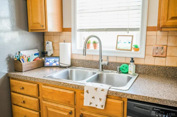 $429,900 | 4911 Goode Road, Goode, VA 24556