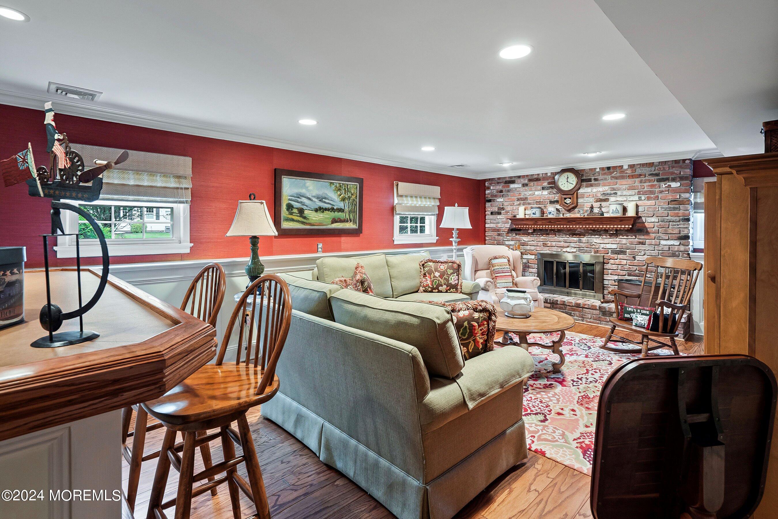 70 Silverbrook Road Shrewsbury, NJ 07702 - Photo 19 of 46 Cozy Room w/Gas FP