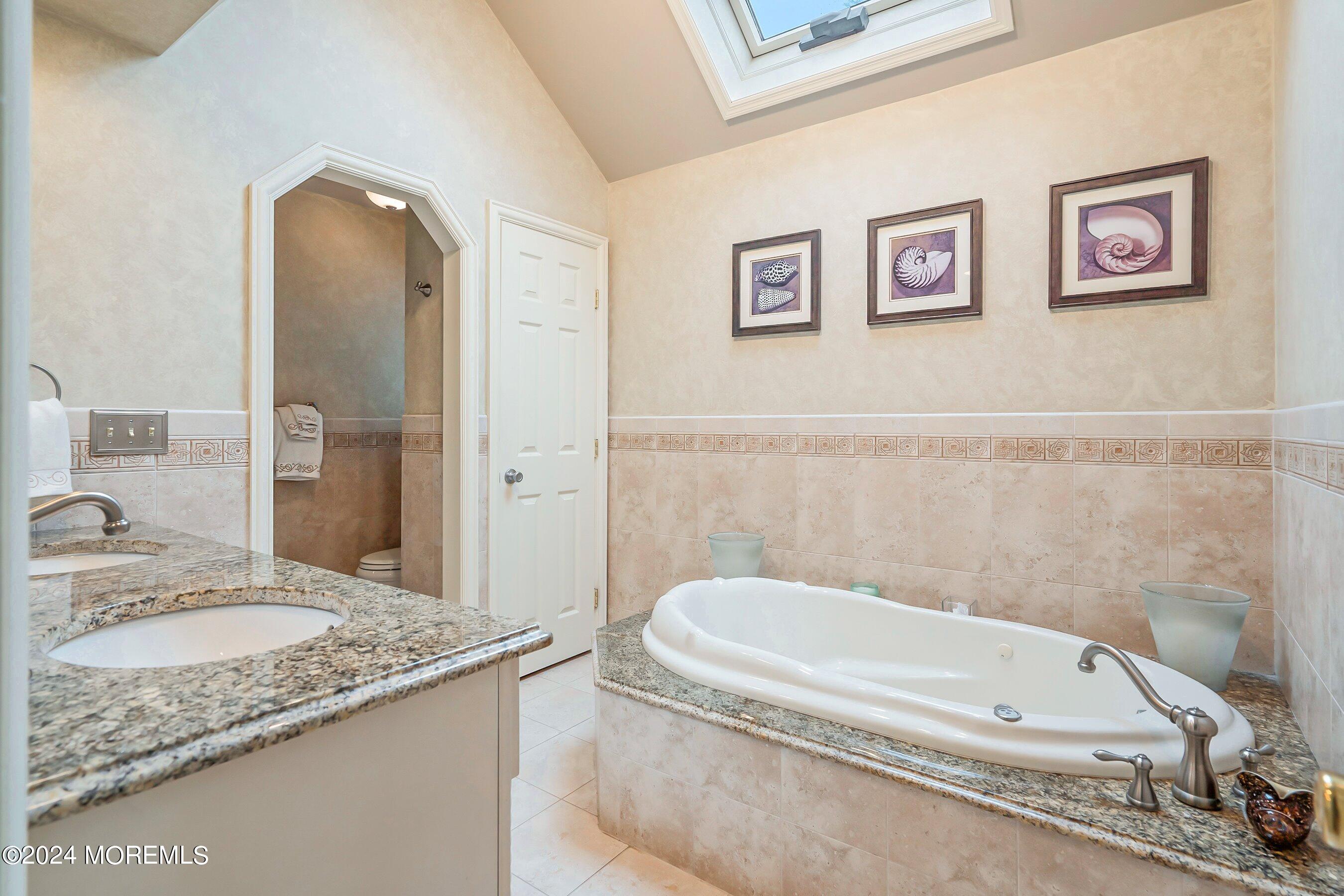 70 Silverbrook Road Shrewsbury, NJ 07702 - Photo 34 of 46 41-Bath 3B