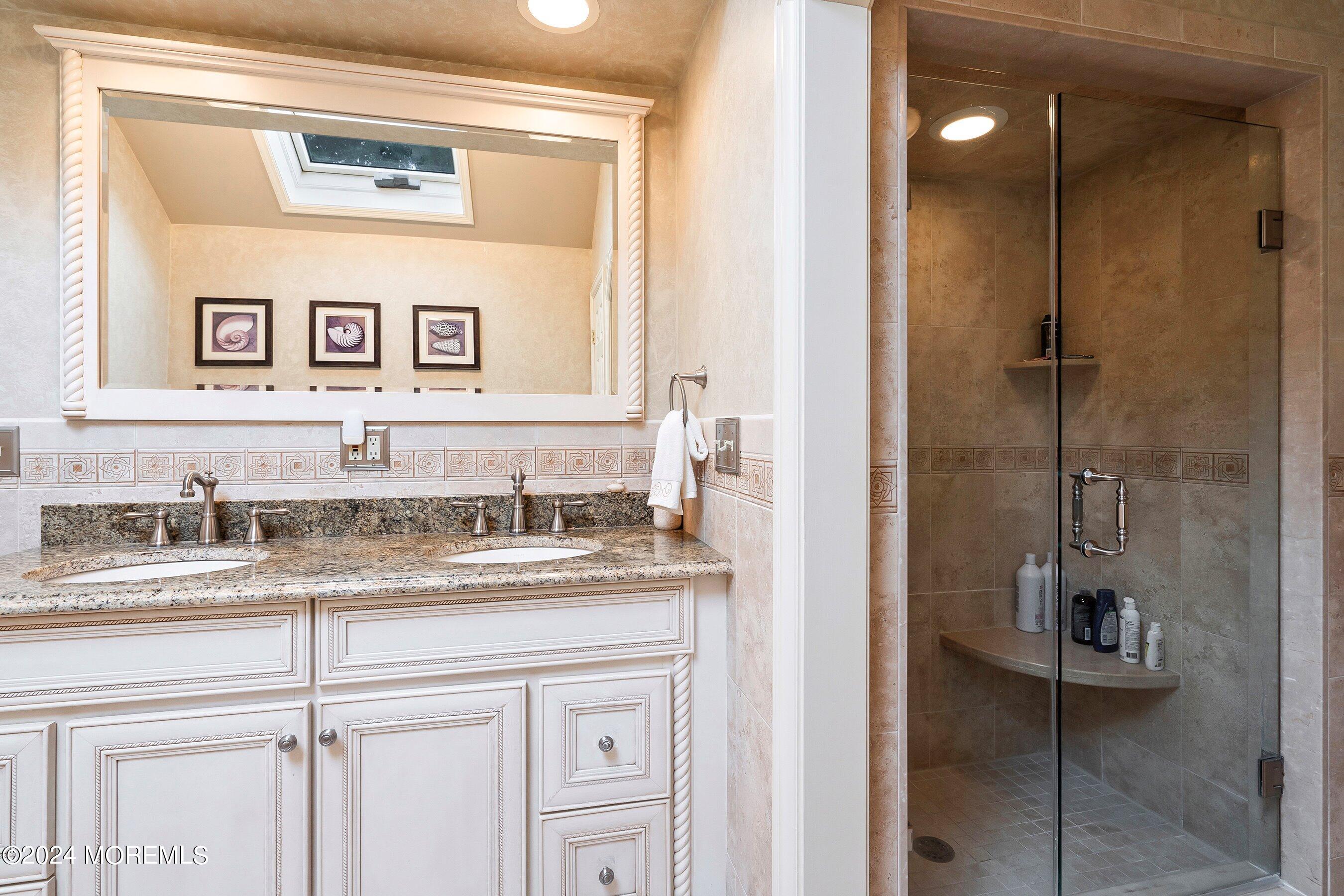 70 Silverbrook Road Shrewsbury, NJ 07702 - Photo 35 of 46 42-Bath 3C