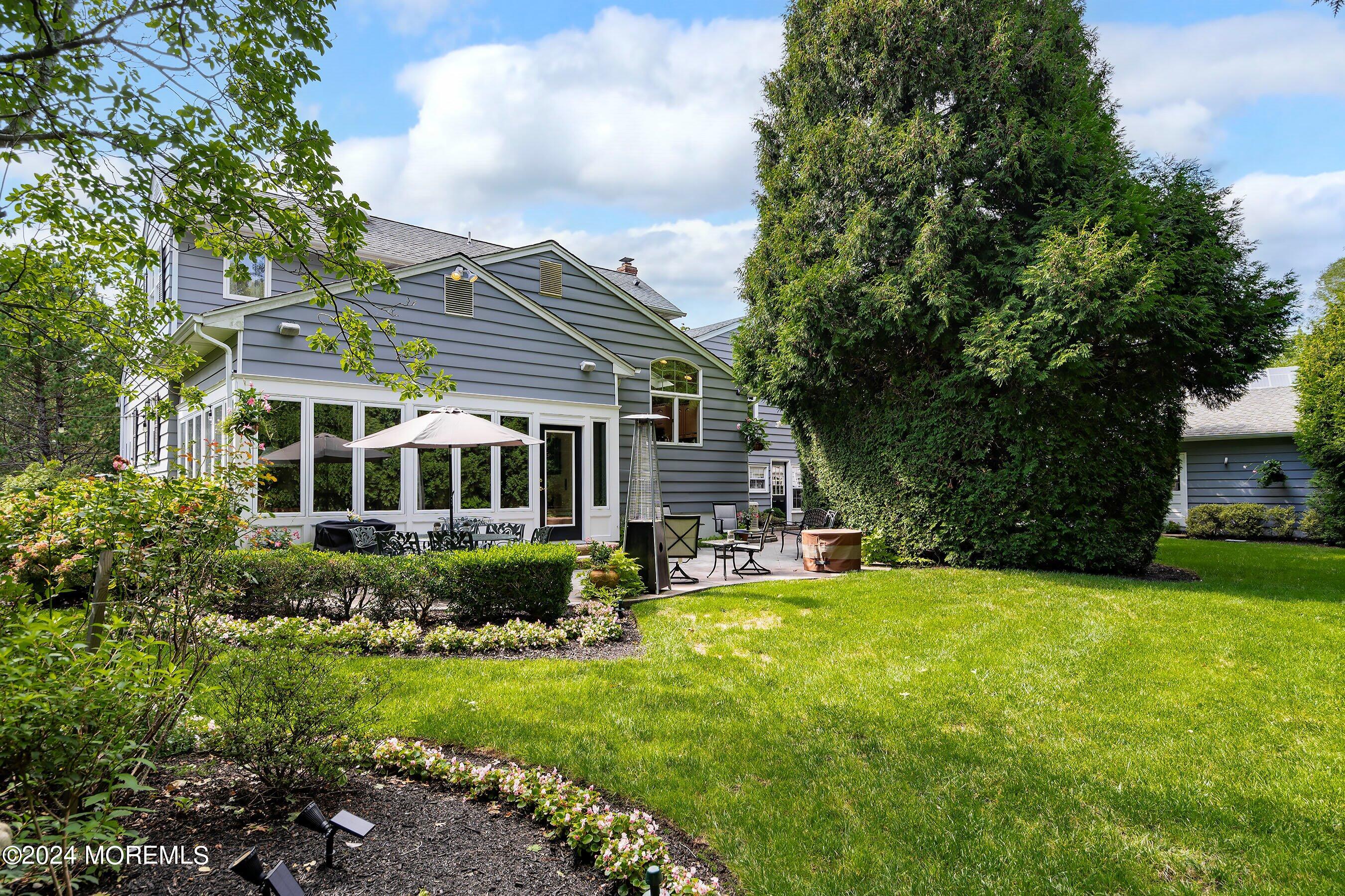 70 Silverbrook Road Shrewsbury, NJ 07702 - Photo 40 of 46 47-Rear Left 1