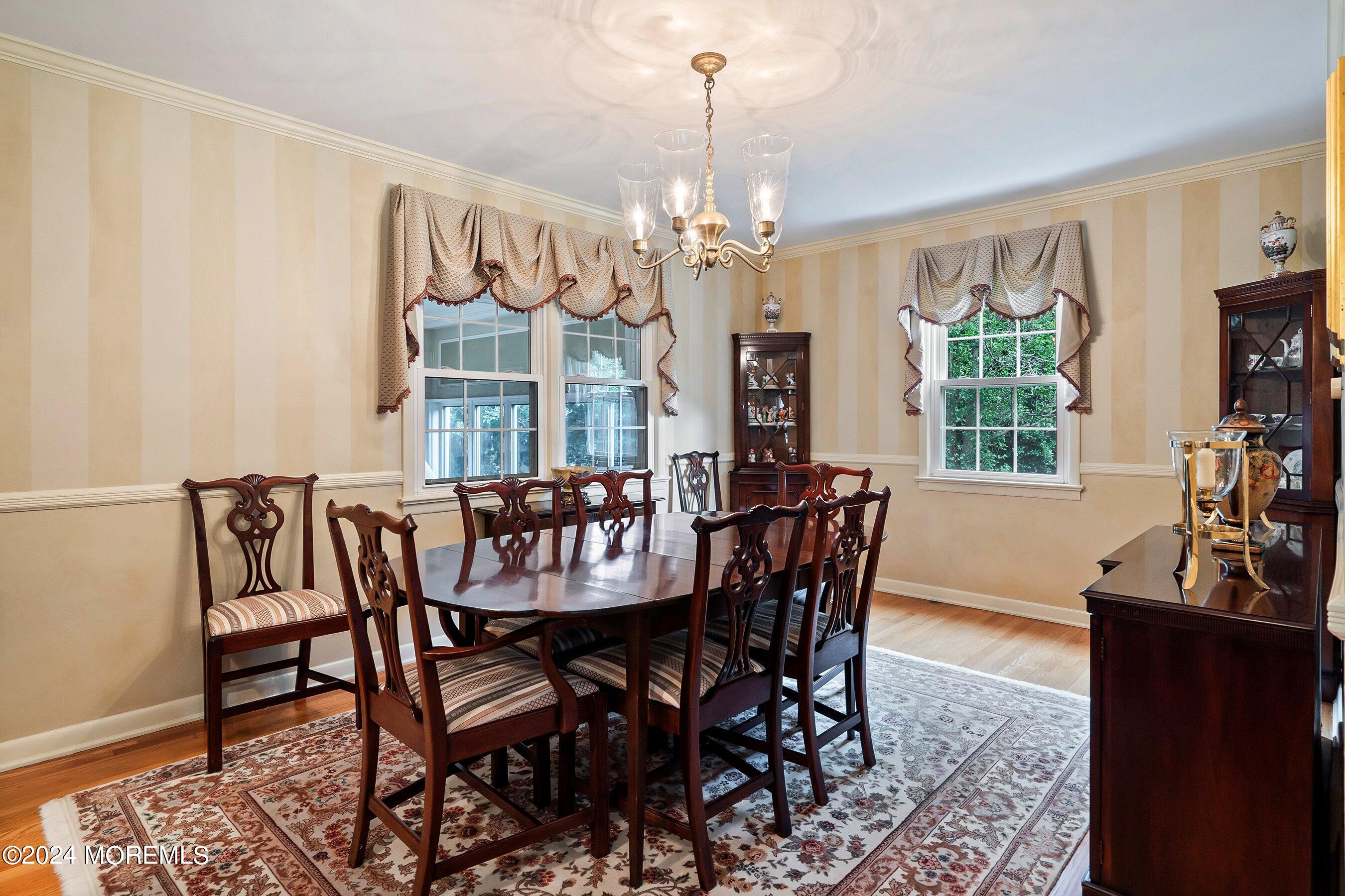 70 Silverbrook Road Shrewsbury, NJ 07702 - Photo 8 of 46 13-Dining 1A