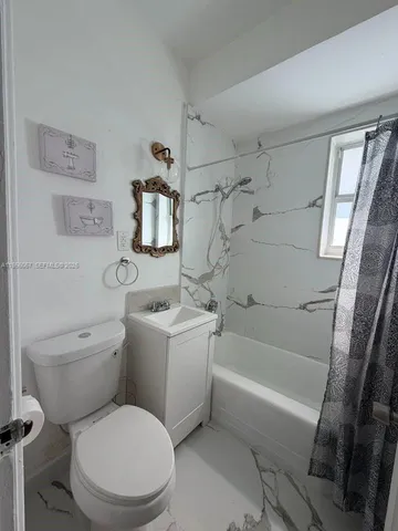 $1,950 | 825 Jefferson Avenue, Unit 4, Miami Beach, FL 33139