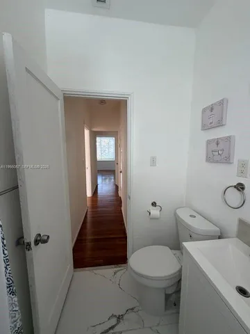 $1,950 | 825 Jefferson Avenue, Unit 4, Miami Beach, FL 33139