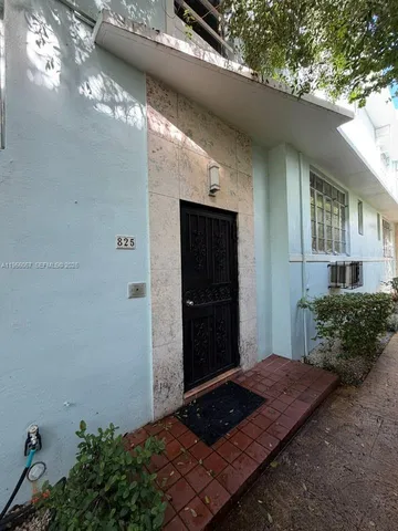 $1,950 | 825 Jefferson Avenue, Unit 4, Miami Beach, FL 33139