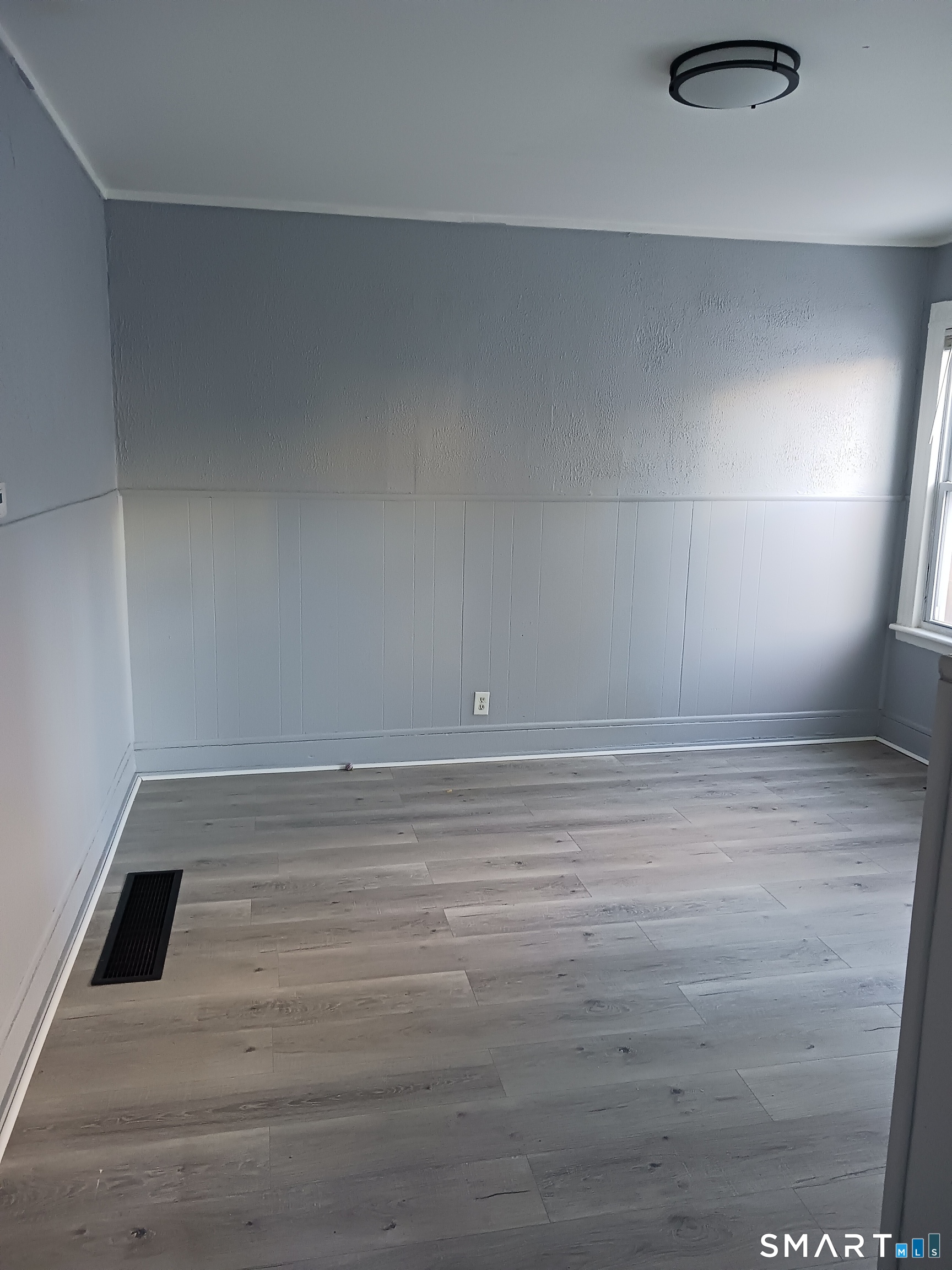 28 Crescent Street, Unit 2 Ansonia, CT 06401 - Photo 8 of 10