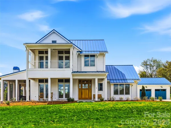 $2,450,000 | 5 Sweetgrass Lane, Fletcher, NC 28732