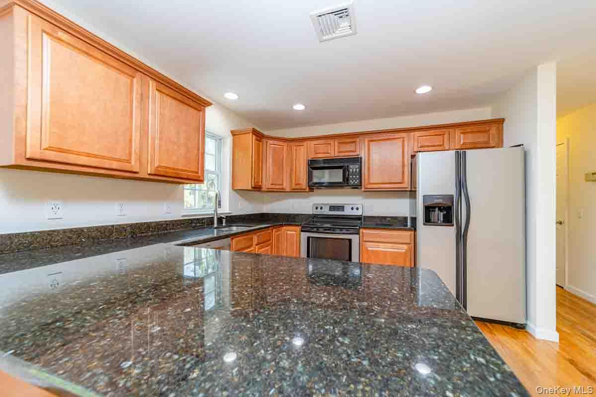 6 Stonybrook Road Pine Bush, NY 12566 - Photo 16 of 45