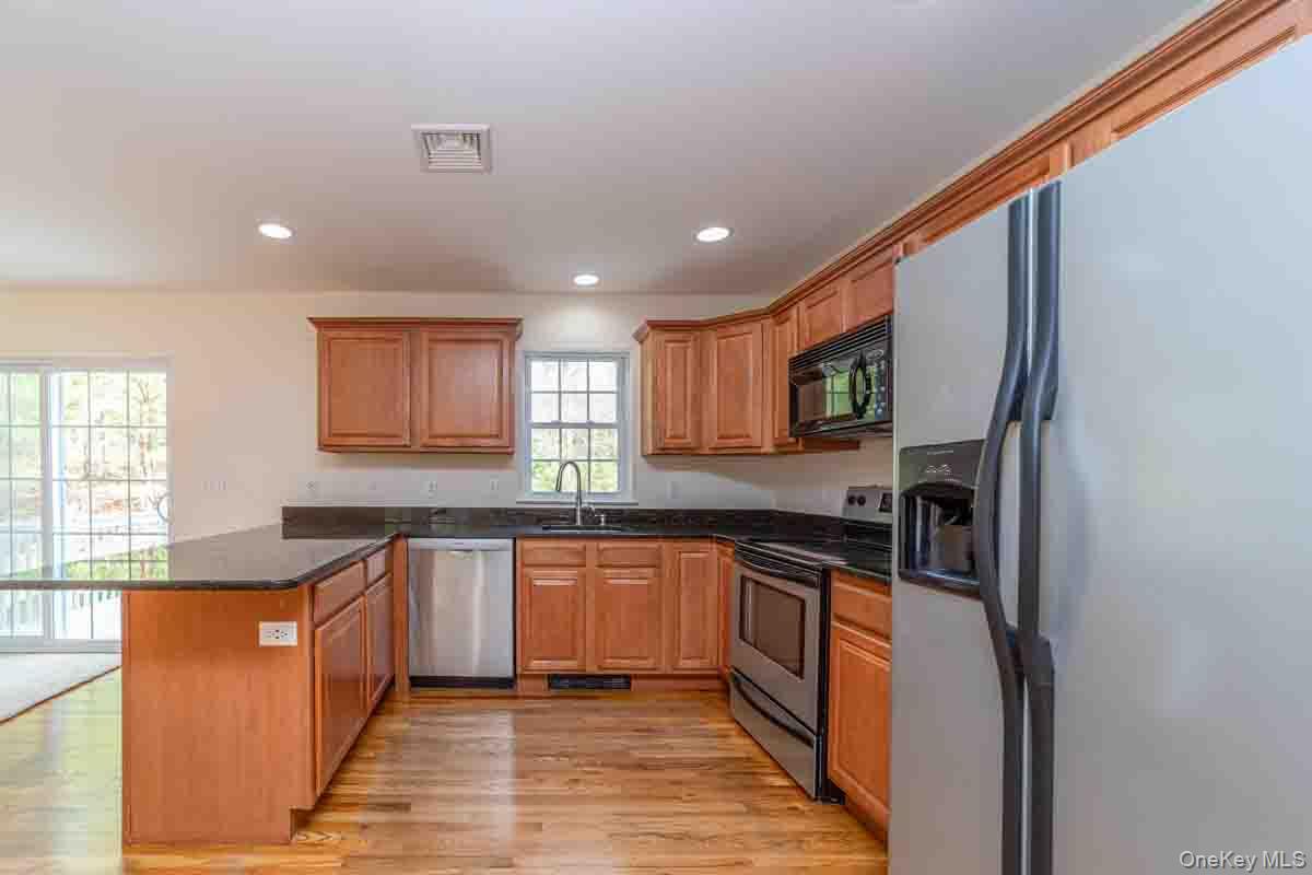 6 Stonybrook Road Pine Bush, NY 12566 - Photo 17 of 45