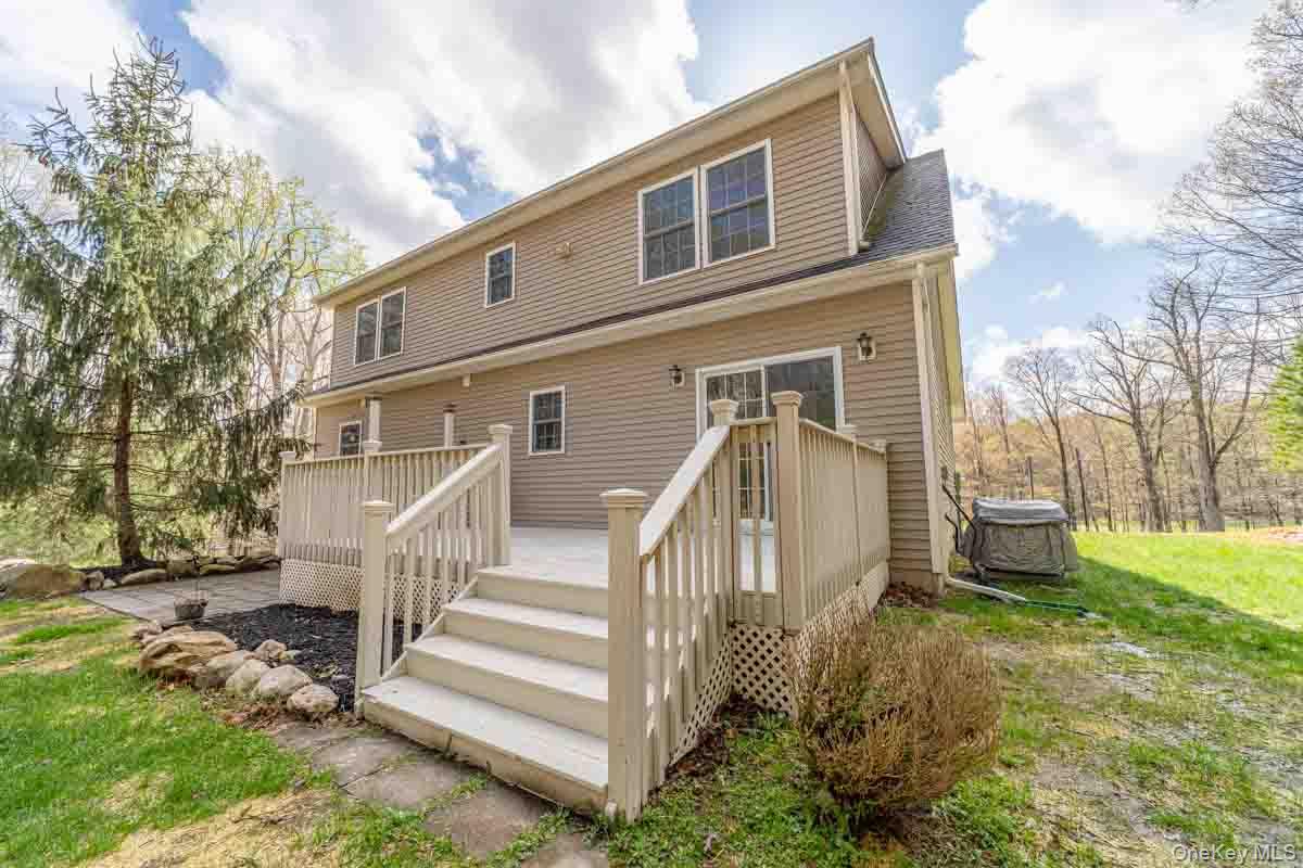 6 Stonybrook Road Pine Bush, NY 12566 - Photo 3 of 45