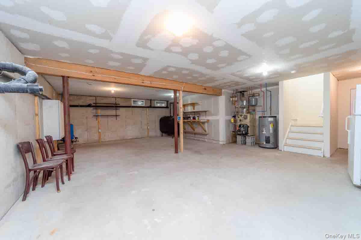 6 Stonybrook Road Pine Bush, NY 12566 - Photo 38 of 45