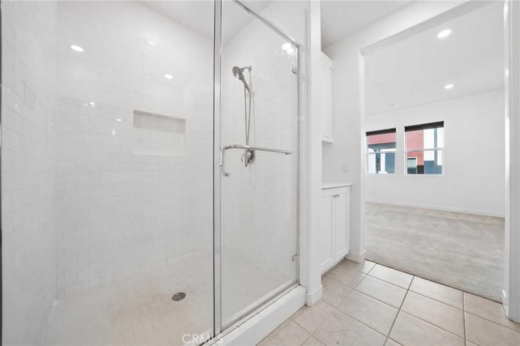 26955 West Prospector Road, Unit 201 Valencia, CA 91381 - Photo 22 of 36 Gallery Image 22
