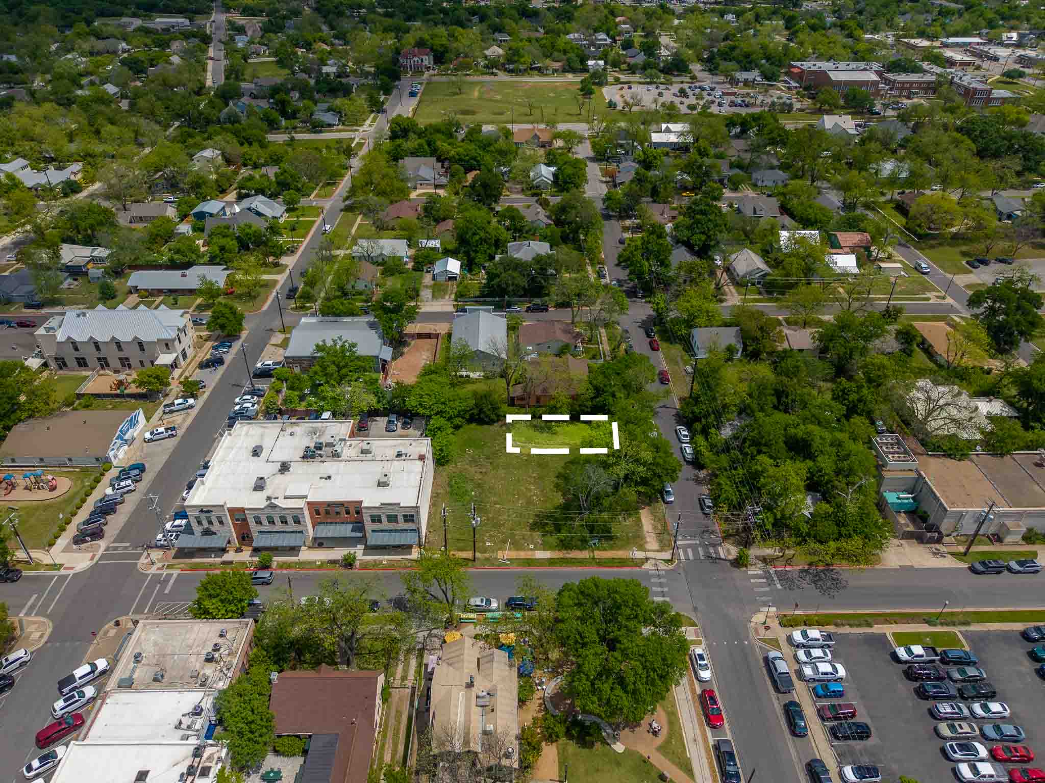 205 East 9th Street Georgetown, TX 78626 - Photo 2 of 4