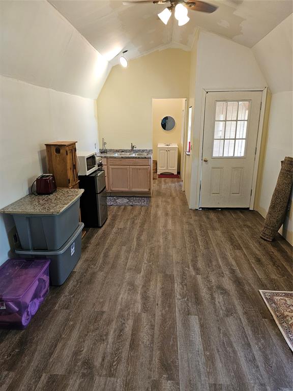 19069 Highway 6 Carbon, TX 76435 - Photo 9 of 15