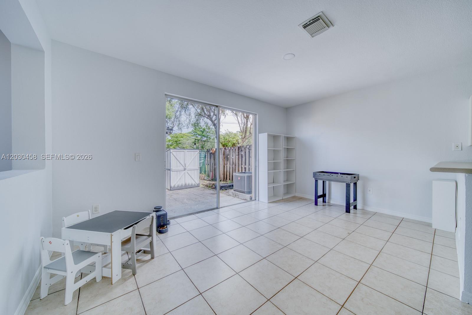 27240 Southwest 138th Path Homestead, FL 33032 - Photo 18 of 44