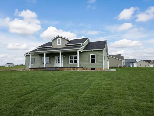 $479,900 | 8661 Black Oak Lane, Batavia, NY 14020