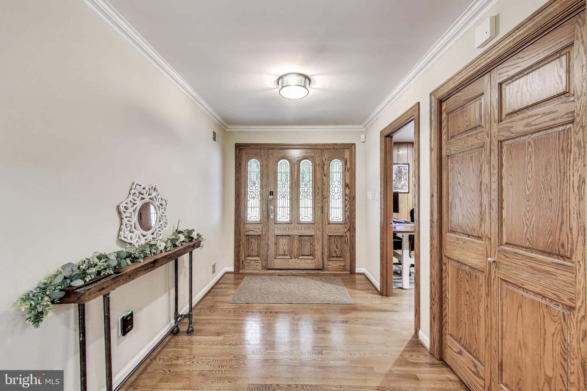 7007 Clifton Road Clifton, VA 20124 - Photo 2 of 64 Gallery Image 2