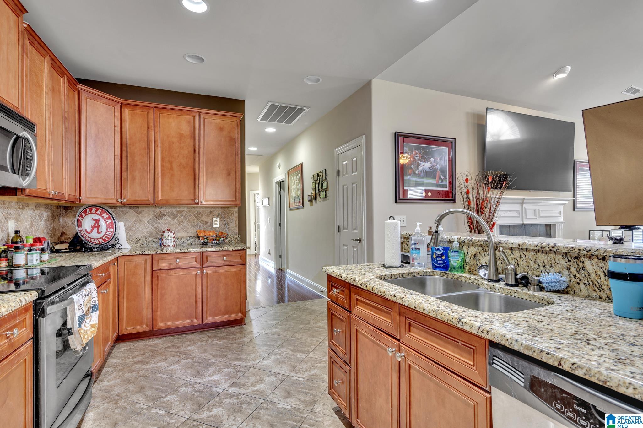 2031 Blake Bottom Road Northwest, Unit 30 Huntsville, AL 35806 - Photo 6 of 26