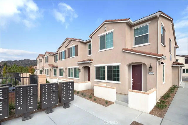 $2,599 | 24970 Vermijo Court, Wildomar, CA 92595