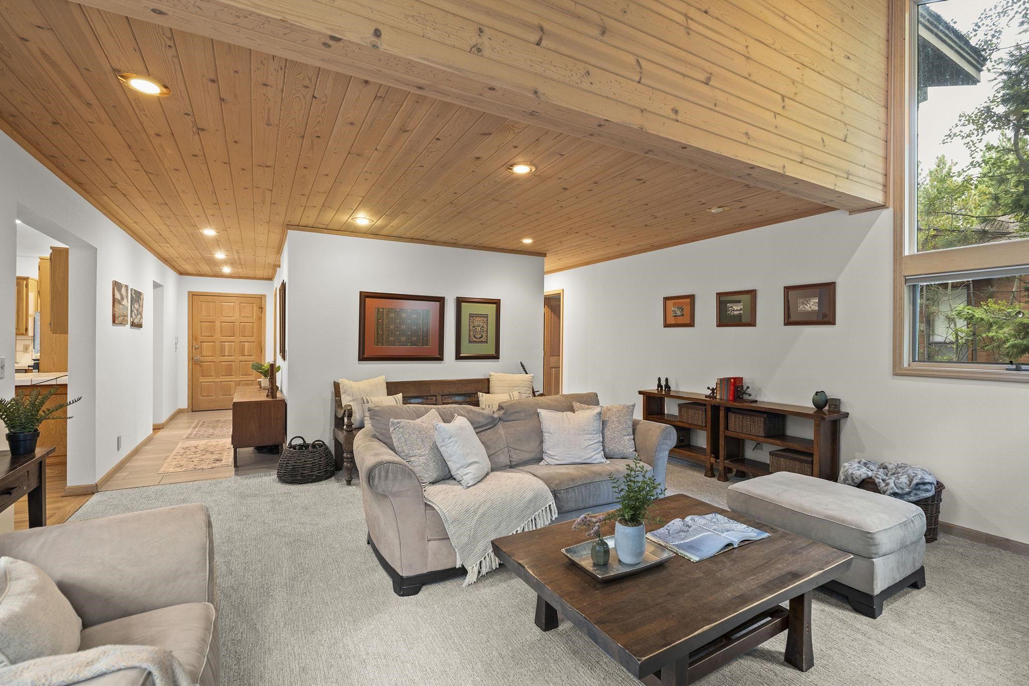 178 Marlette Drive Tahoe City, CA 96145 - Photo 3 of 28